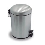 PAPELERA PEDAL ACERO INOX 5L C/CUBO LT